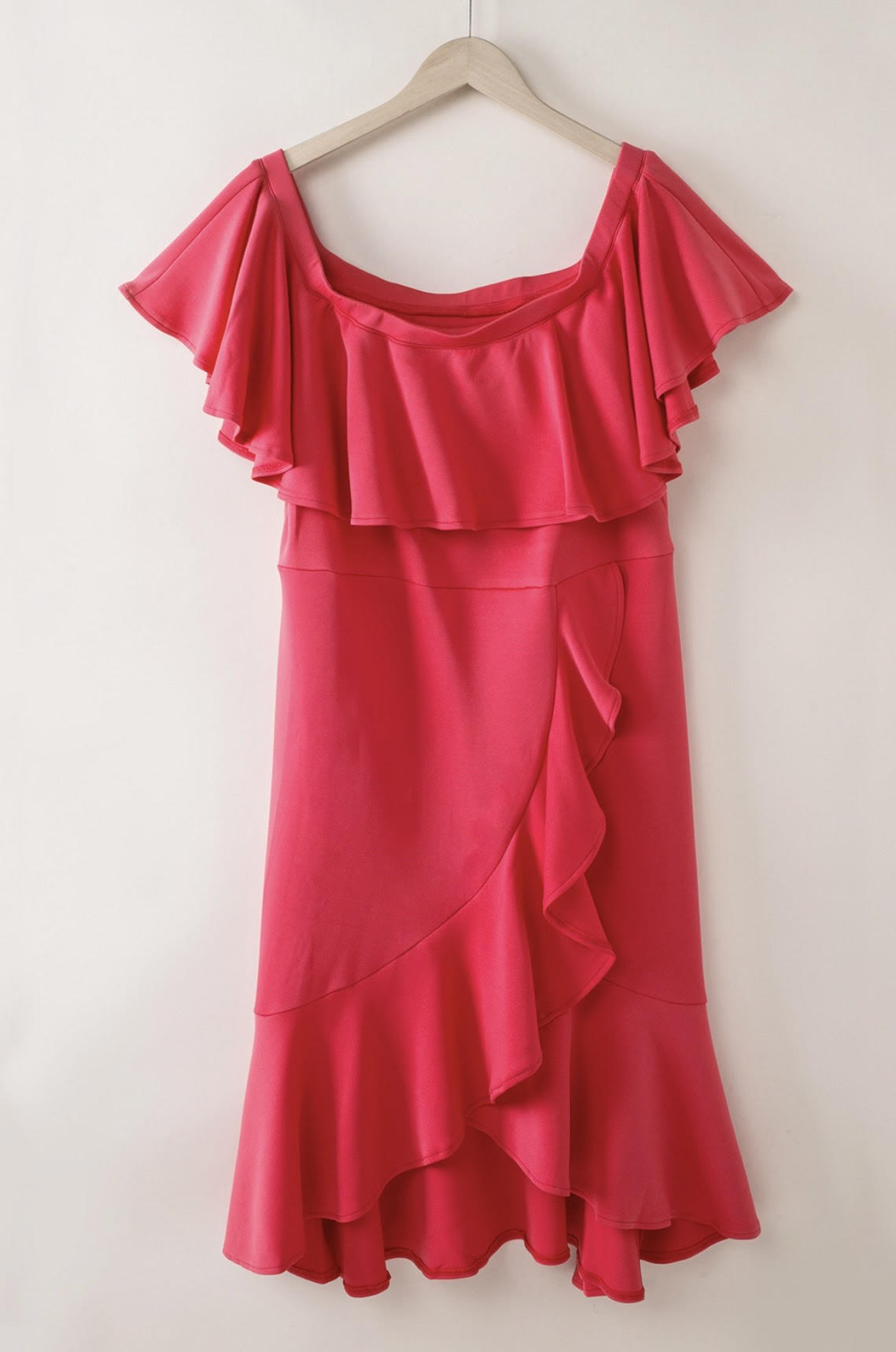 Curvy Women's Off-the-Shoulder Dress