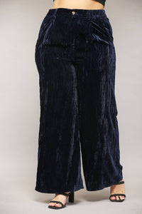 Curvy Chelsea Crinkle Velvet Pants