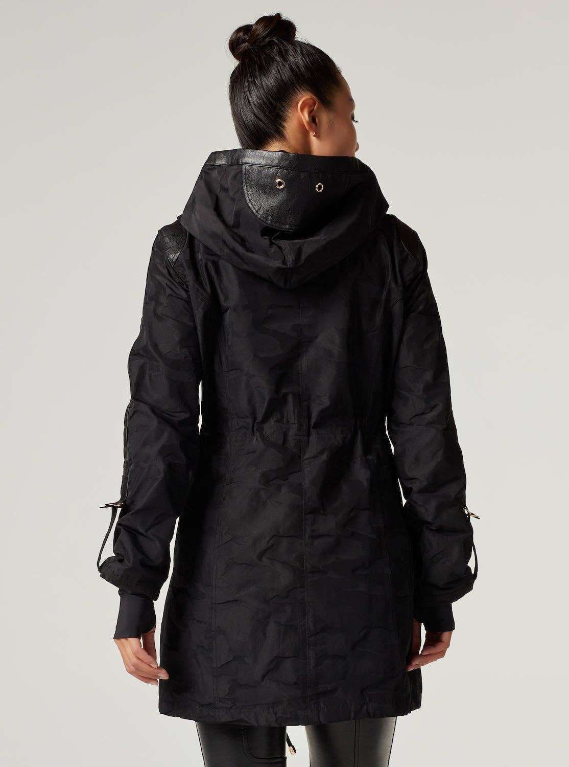 Camo Anorak Gold - Black (JLS)