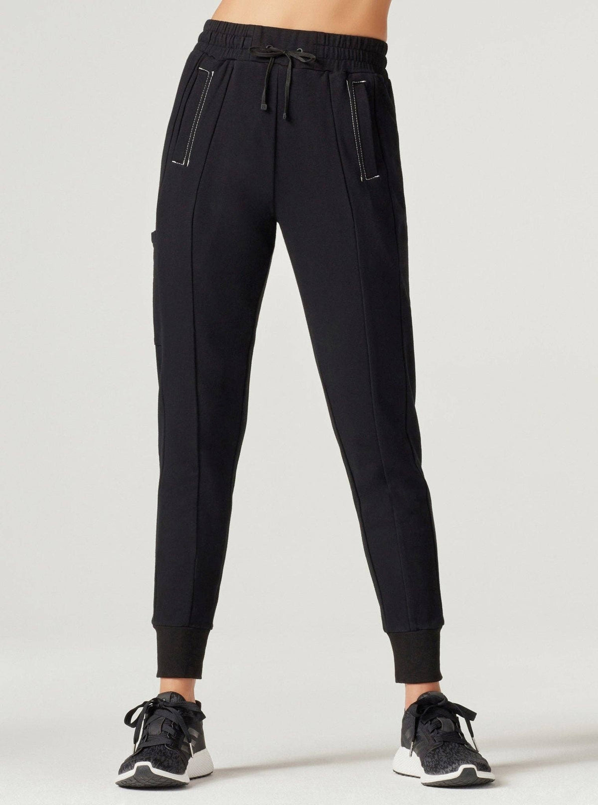 Activewear Yanira Contrast Stitch Jogger