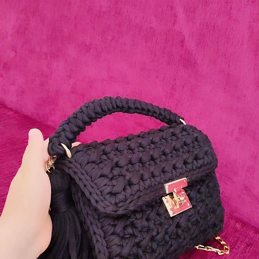 Crochet Black Chic Bag