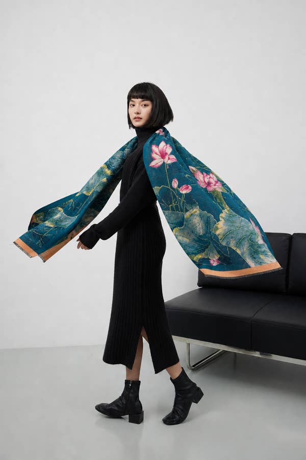 Blue Water Lilies Reversible Wrap