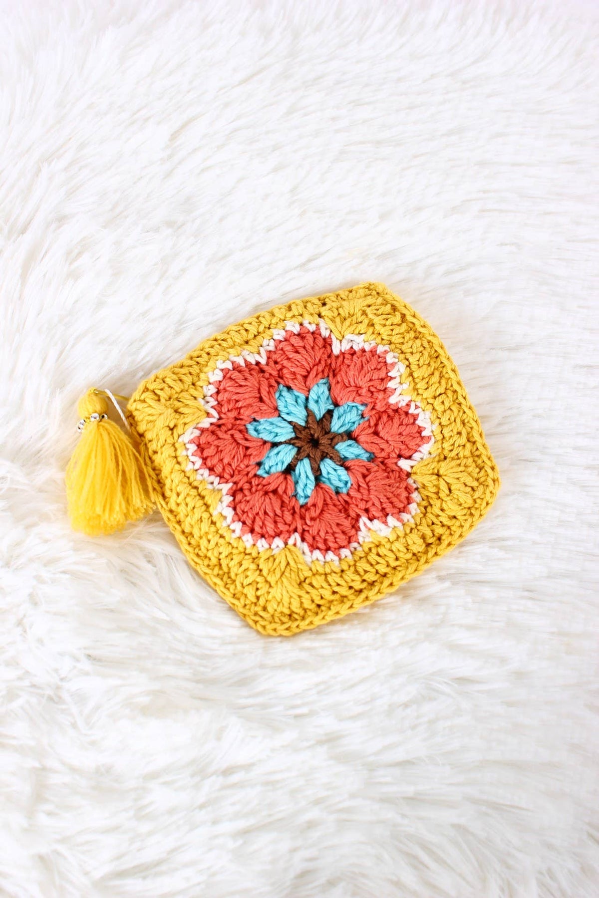 Crochet of Array of Flowers Coin Pouch